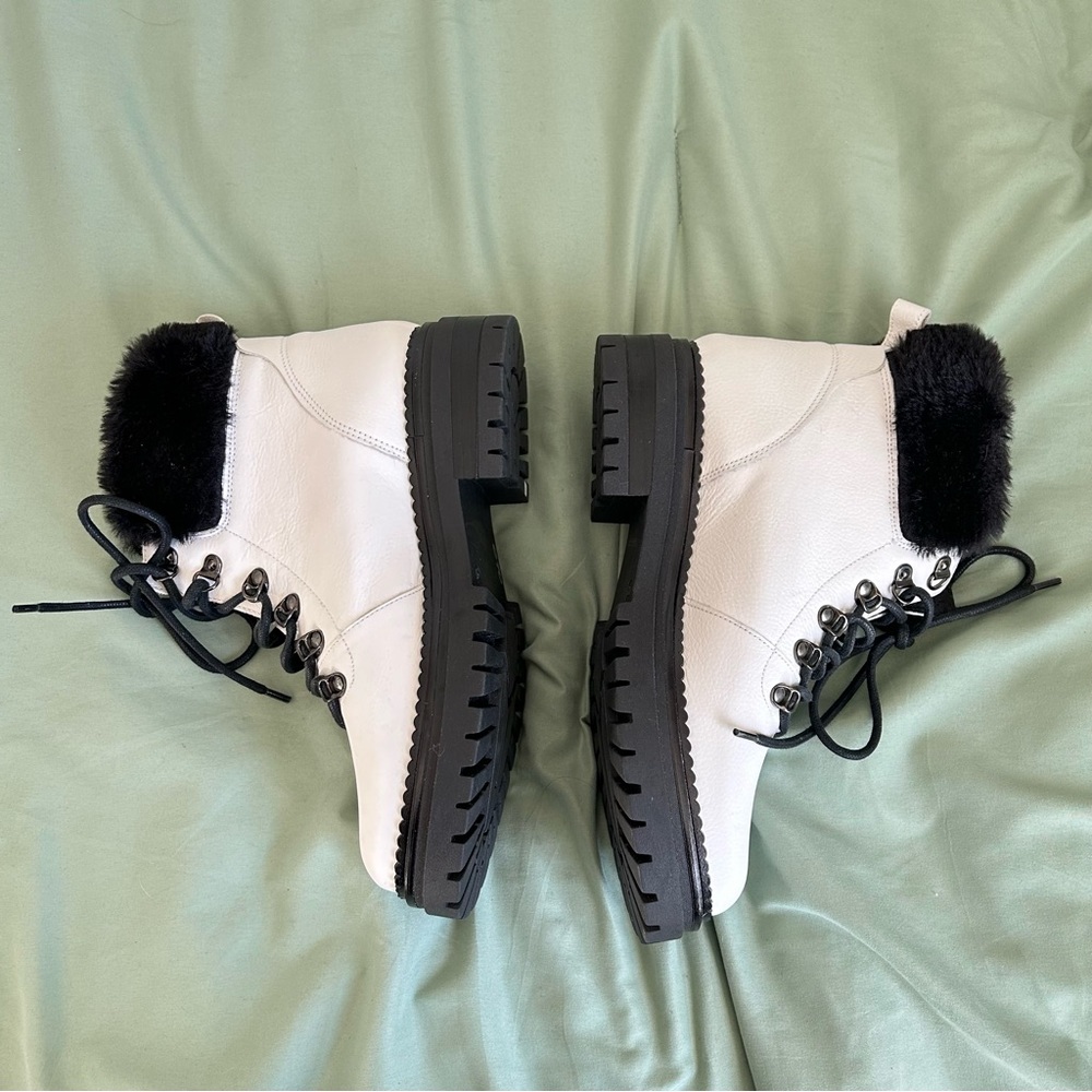🩷M. GEMI WHITE LEATHER BLACK FUR WINTER LACE UP TRENDING ANKLE BOOTS SIZE 9 - Picture 9 of 14